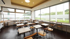 Dining - Hotel Econo Taki (Taki)