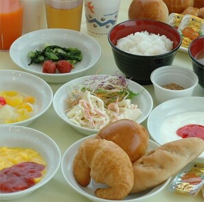 Breakfast meal - Hotel Econo Taki (Taki)