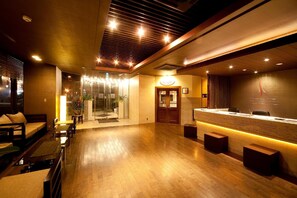 Lobby - Silk Inn Kagoshima (Kagoshima)