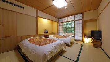 In-room safe, free WiFi