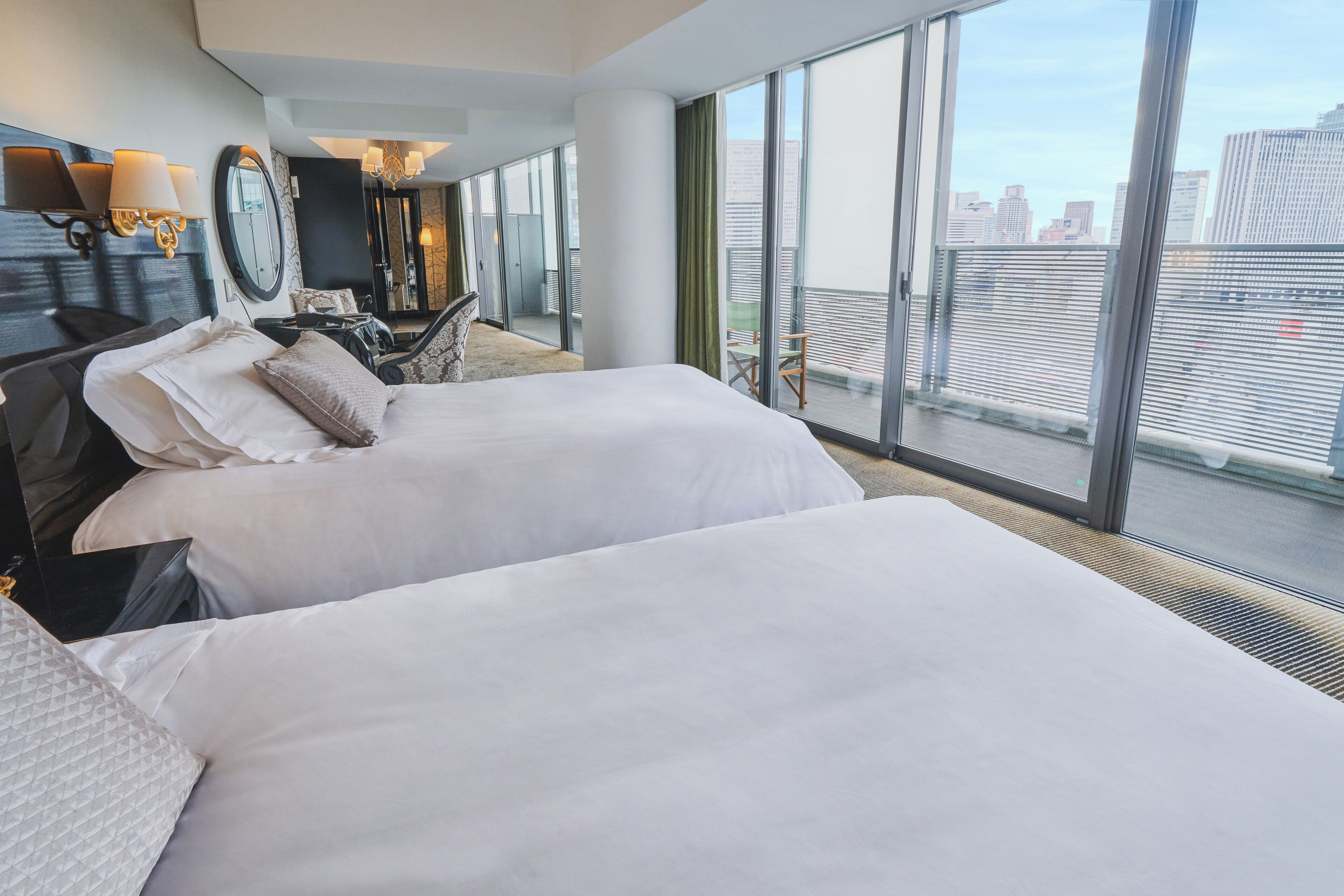 superior twin room | 1 bedroom, minibar, in-room safe, individually decorated