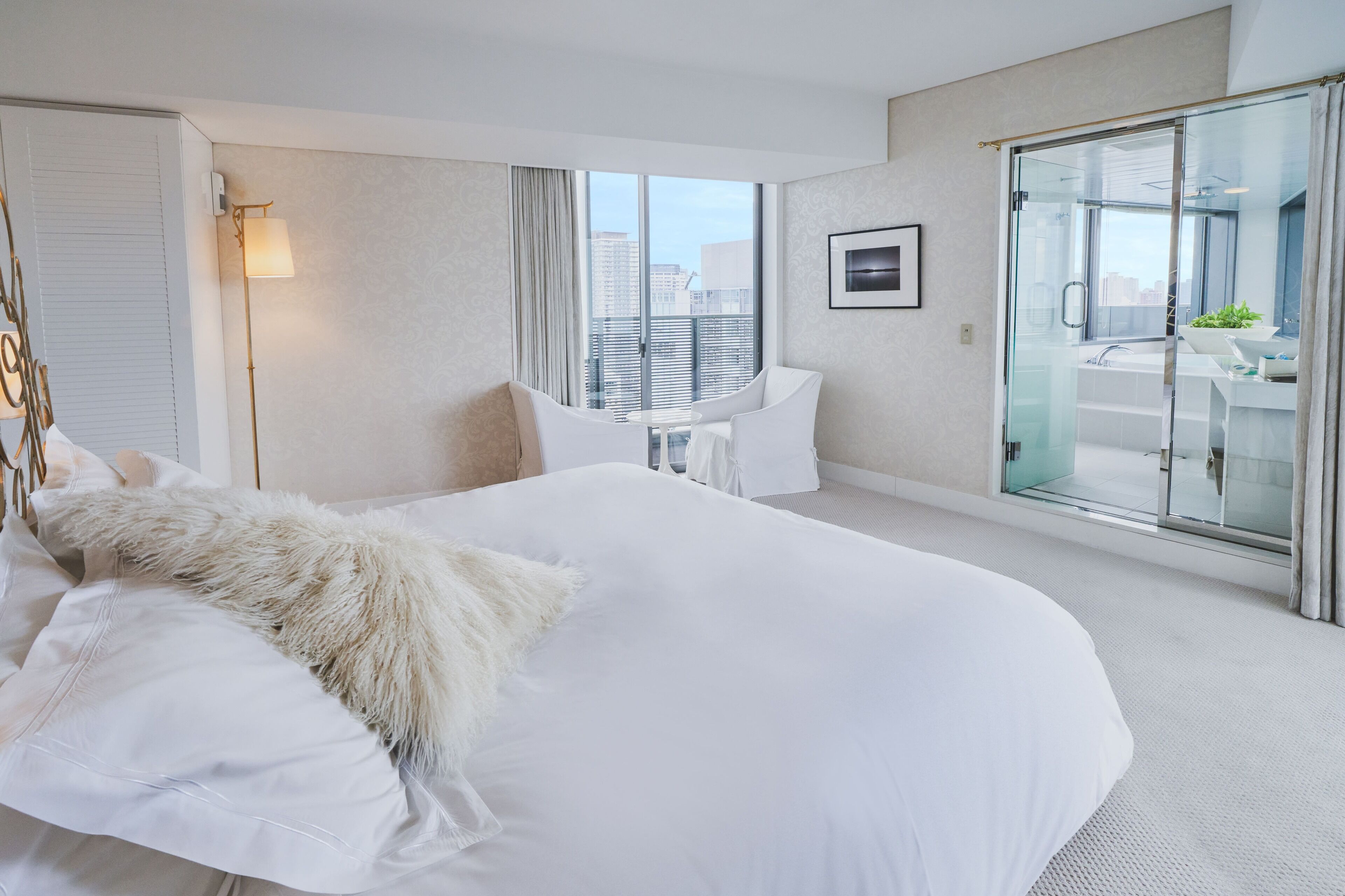 1 bedroom, minibar, in-room safe, individually decorated