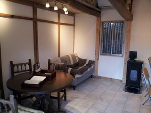 Living area - Kominka Cottage Kanon (Ikoma)