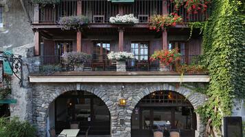 Bagian depan properti