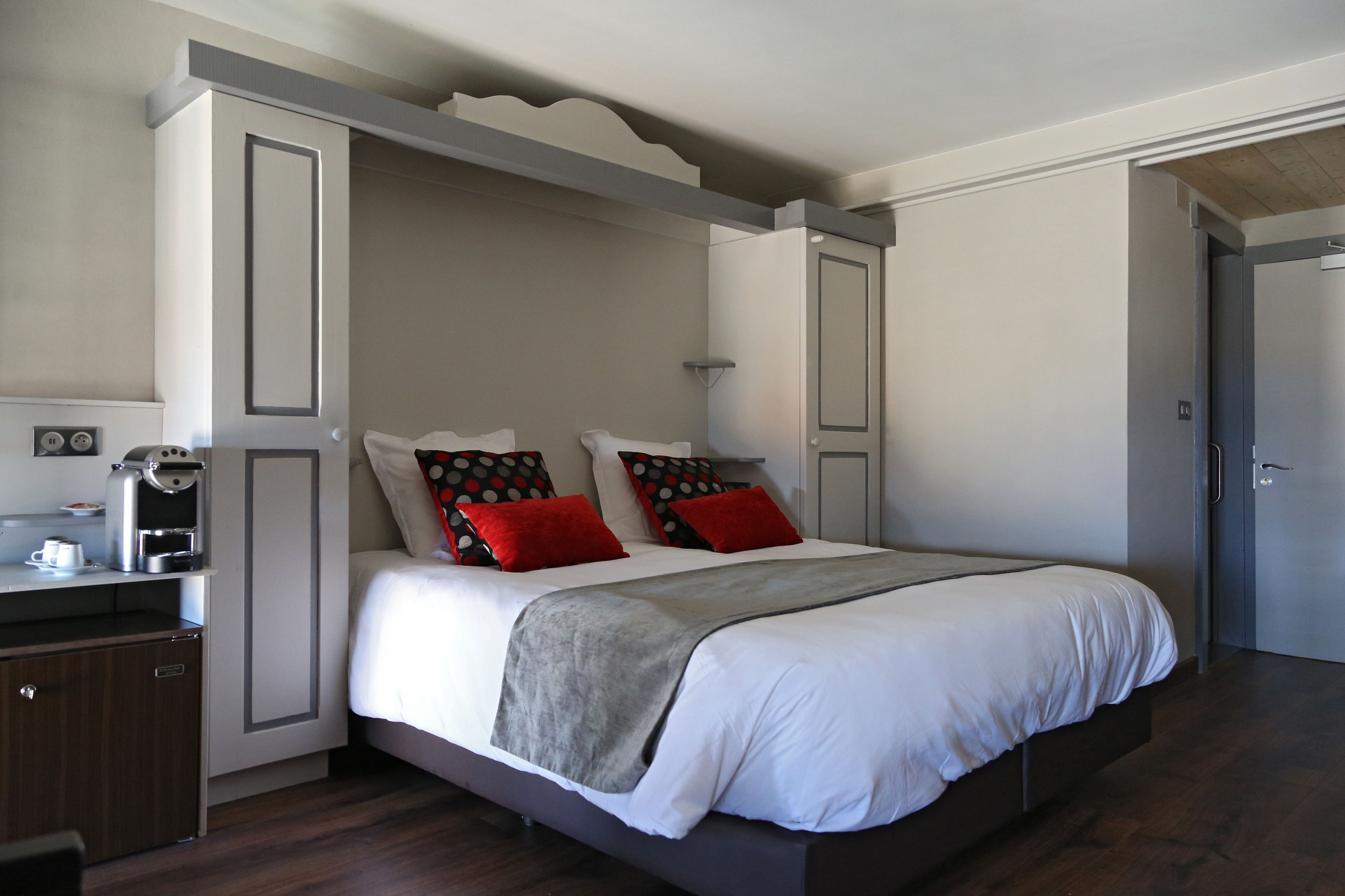 superior double room, city view | premium bedding, minibar, in-room safe, individually decorated