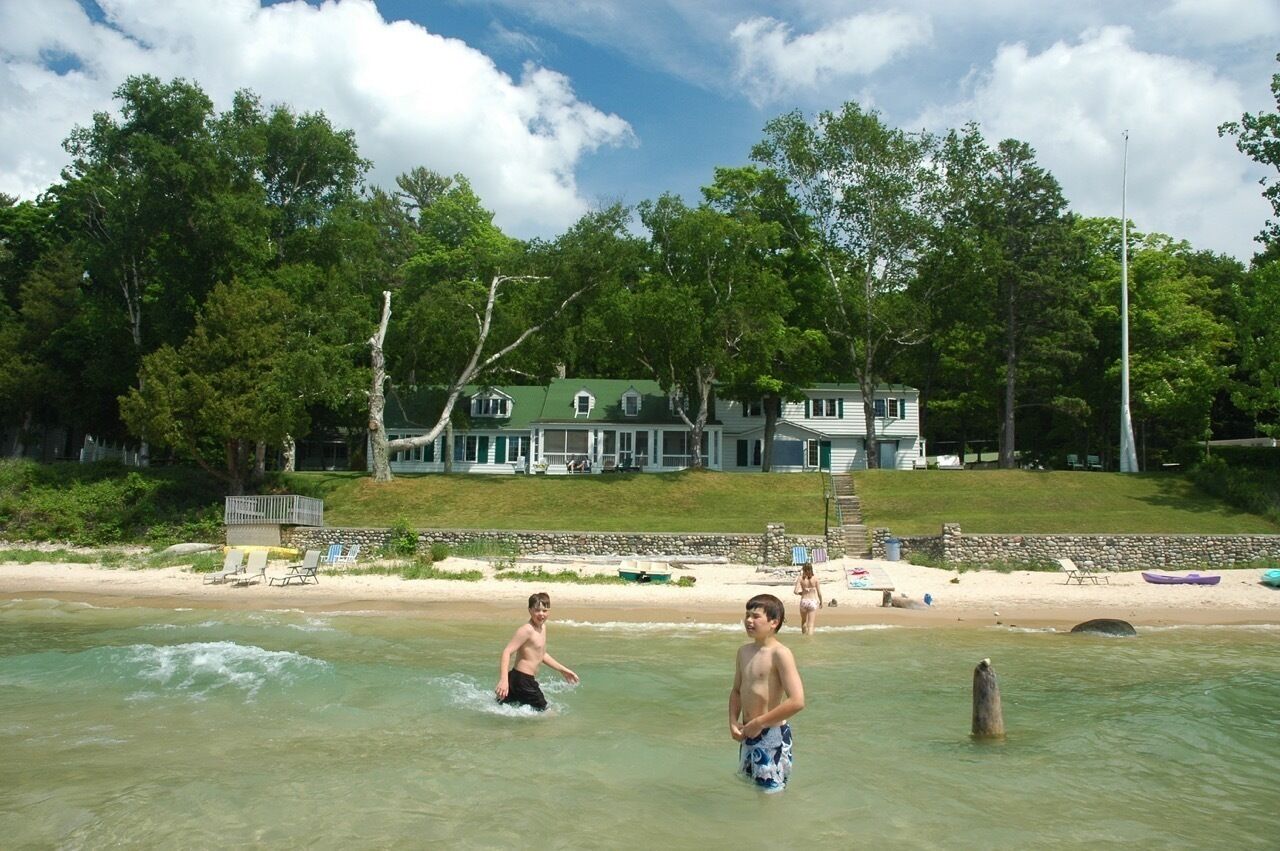 JOLLI-LODGE~Beach Resort in Leland