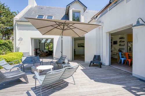 Le Cap de Mesquer - Belle Maison de Vacances en Bord de Mer pour 12 personnes