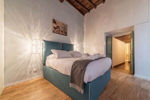 2 chambres, fer et planche à repasser, Wi-Fi, draps fournis