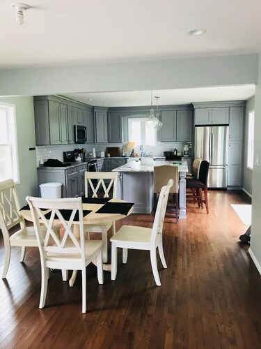 Rental for U.S. Open- beautiful accommodations, relaxing pool and serene setting