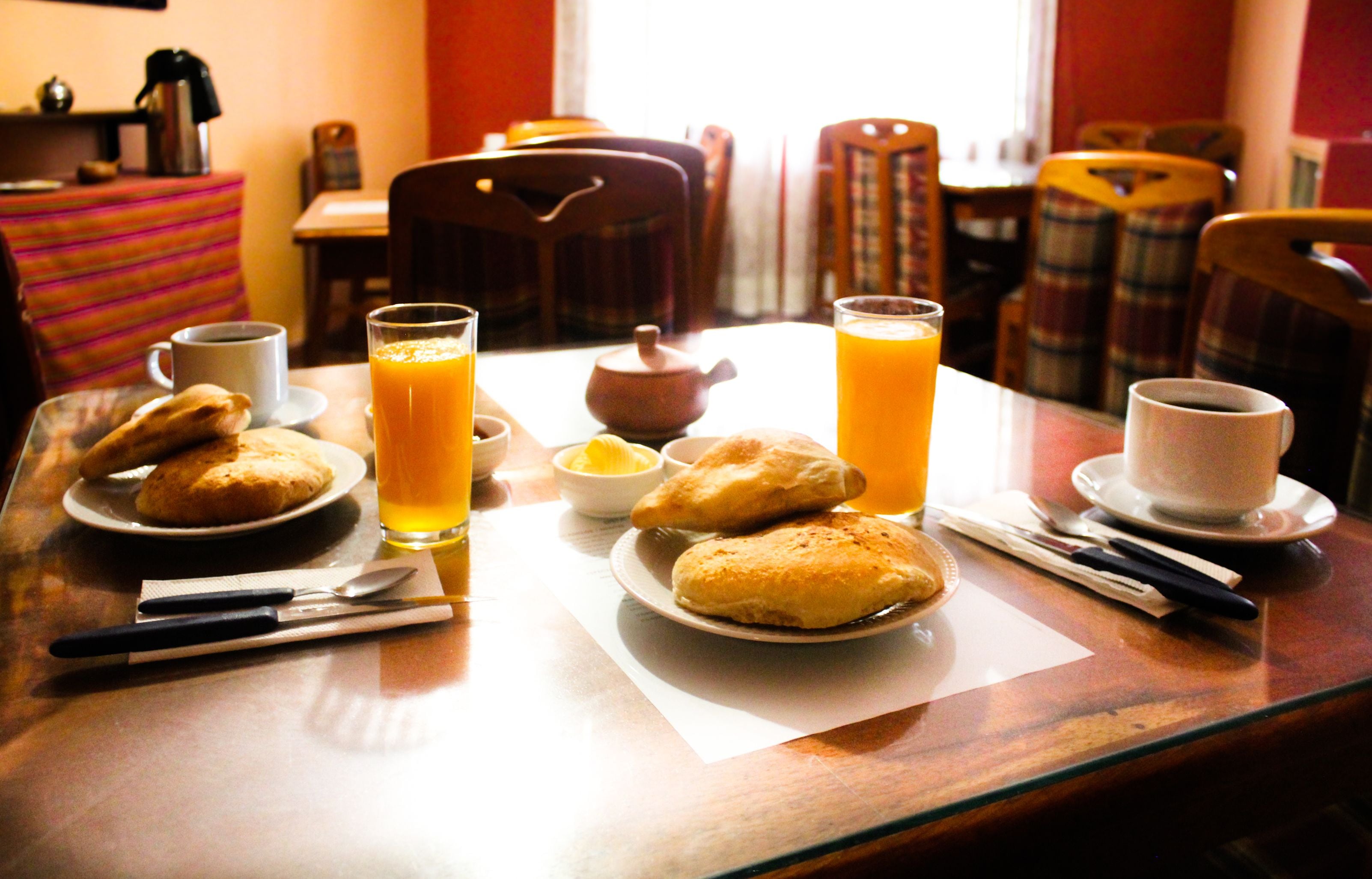 Free daily continental breakfast