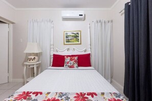 1 bedroom, iron/ironing board, WiFi