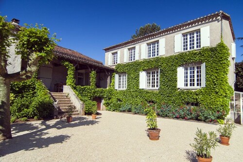 Zotier Chambres et Table d'Hotes