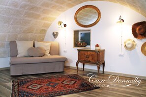 Interior - Casa Donnalby is located in the city center  (Monopoli)