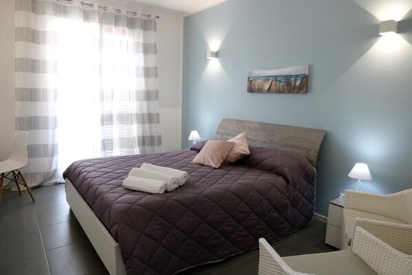 Chambre Double Deluxe, balcon, vue mer (Private External Bathroom)