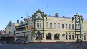 A historic building with a prominent sign for Leura Hotel. - Leura Hotel Camperdown (Camperdown)