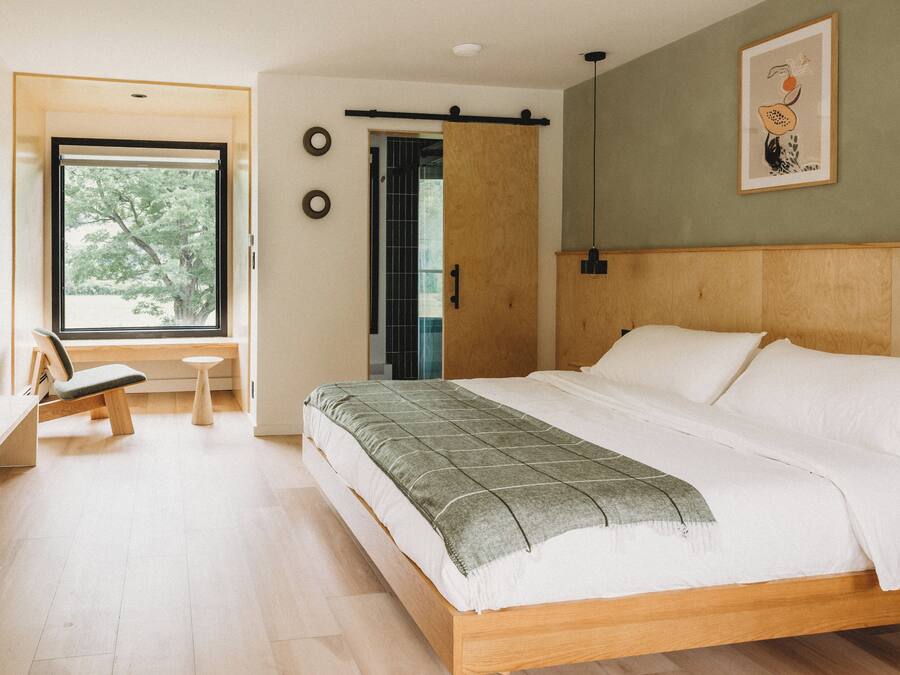 Literie de qualité supérieure, matelas mémoire de forme, bureau