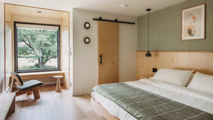 Otherland Hotel