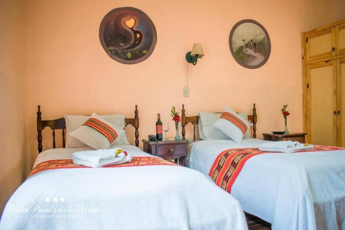 Twin Room, 2 Twin Beds, Courtyard View | 1 bedroom, down comforters, individually decorated
