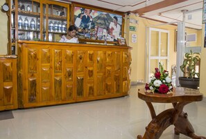 Reception - Hostal Santa Fe 2 (Otavalo)