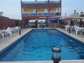 Outdoor pool - La lagune du thiouraye (Joal-Fadiout)