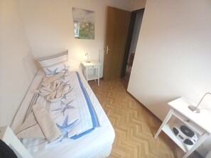2 Schlafzimmer, Bügeleisen/Bügelbrett, Reisekinderbett, WLAN