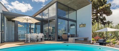 Piscina externa, piscina aquecida