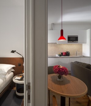 1 bedroom, iron/ironing board, free WiFi