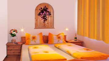 3 Schlafzimmer, Reisekinderbett, kostenloses WLAN, Bettwäsche