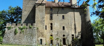 Guest room in the Drôme with heritage discovery