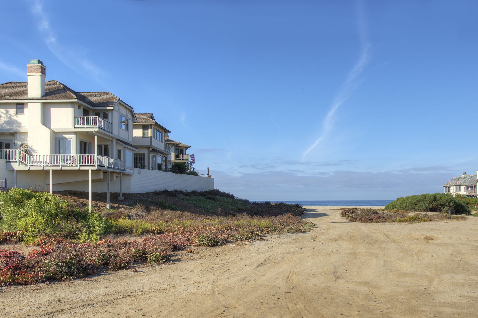 JUNE 2024 Available! One level Pool Gym Lagoon view. Steps to Beach and Village