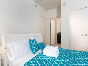 2 bedrooms, WiFi, bed sheets