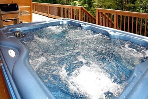 Bañera de hidromasaje exterior
