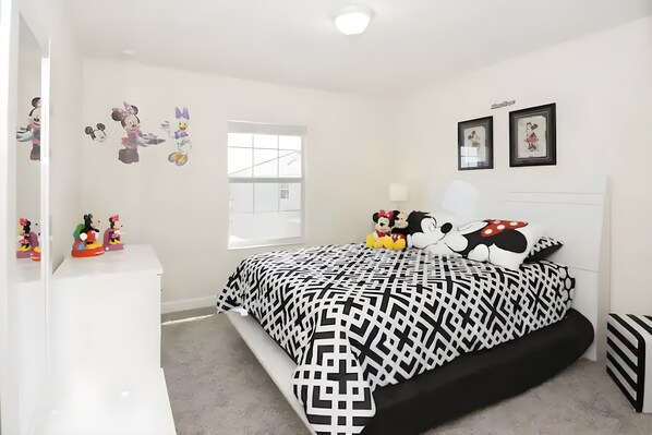 Unclassified image, 1 of 34, button