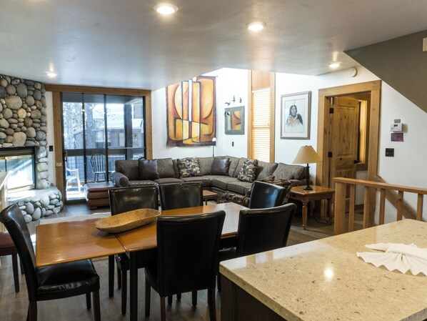 TV, fireplace, video games, DVD player - Large, Updated Condo- Walk to Village by RedAwning (Truckee)