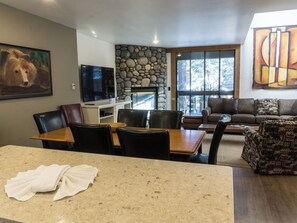 Interior - Large, Updated Condo- Walk to Village by RedAwning (Truckee)