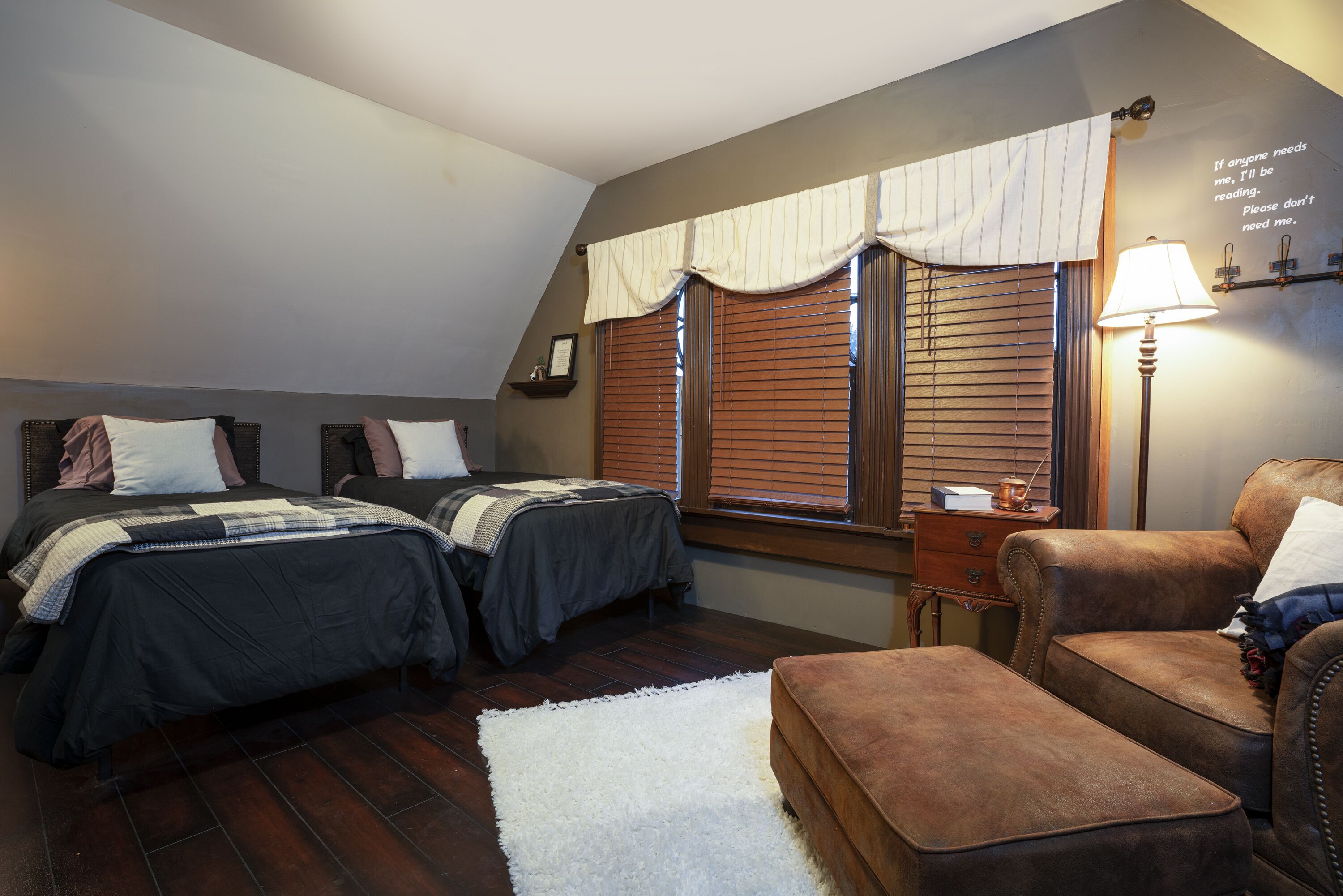 Study Suite | Hypo-allergenic bedding, pillowtop beds, individually decorated