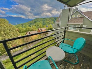 Property grounds - Smoky Top Summit (Gatlinburg)