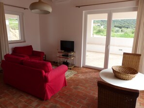 Smart-TV, Videospiele, Bücher, Musikbibliothek