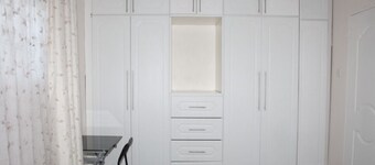 LONJETA SELF-CATERING APARTMENTS