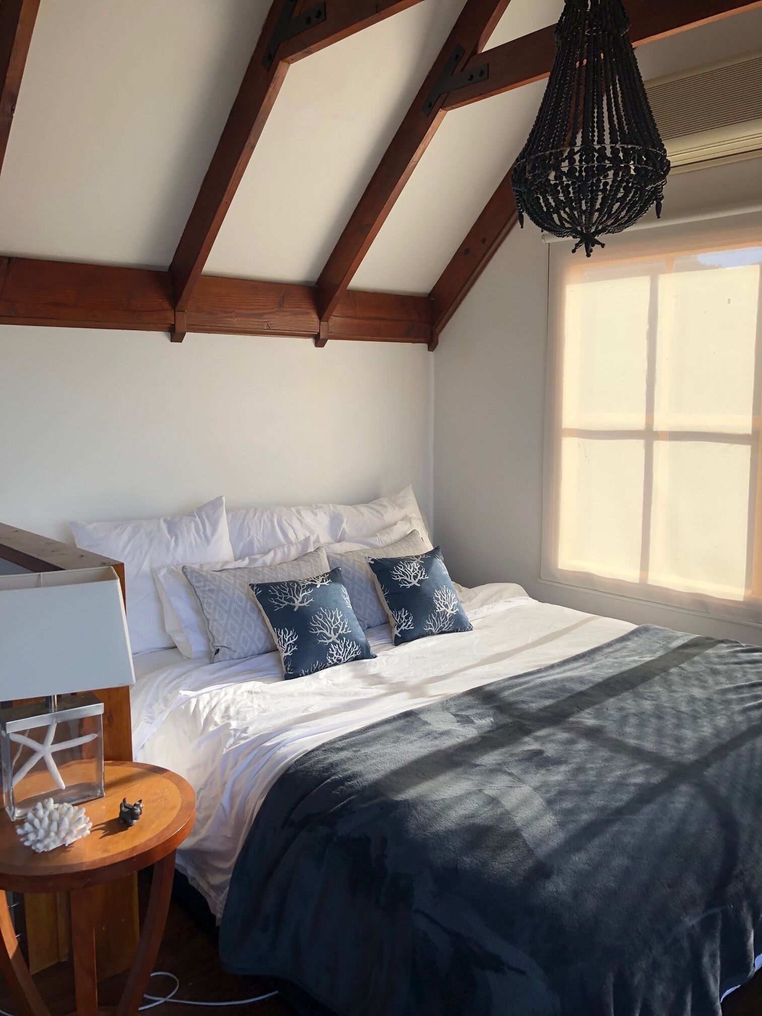 King Size Bed.