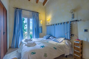 3 camere, ferro/asse da stiro, Wi-Fi gratuito, lenzuola