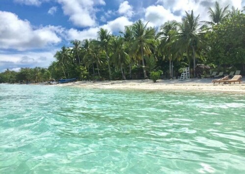 The Whitehouse by the Sea is your private villa by the sea.