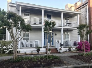 Exterior - Hurry! Book Now! Late August & Labor Day Availability in the ❤️ of Morehead City! (Morehead City)