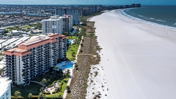 Imagen sin descripción, 1 de 26, botón