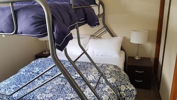 Décoration personnalisée, Wi-Fi gratuit, draps fournis