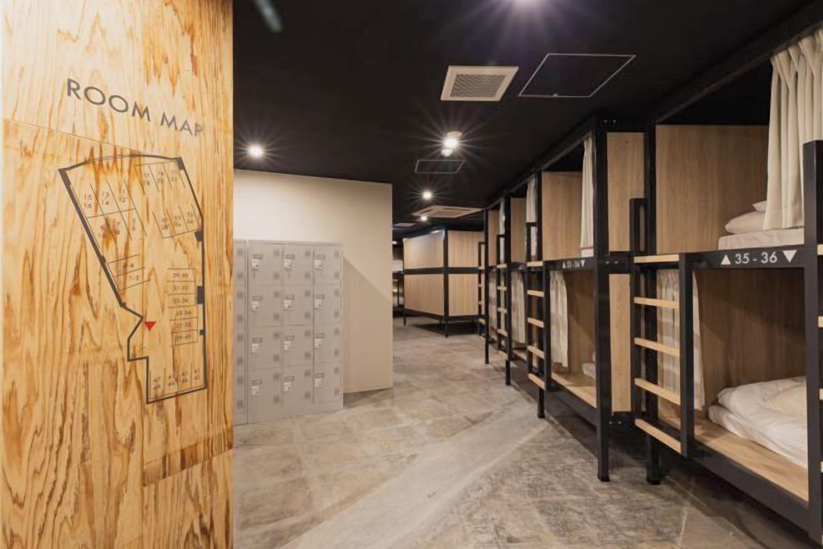 Blackout drapes, free WiFi