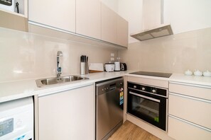 Maison Familiale, 3 chambres | Cuisine privée