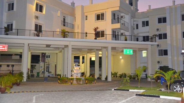 Exterior - Sea Breeze Residential Complex (Dar es Salaam)