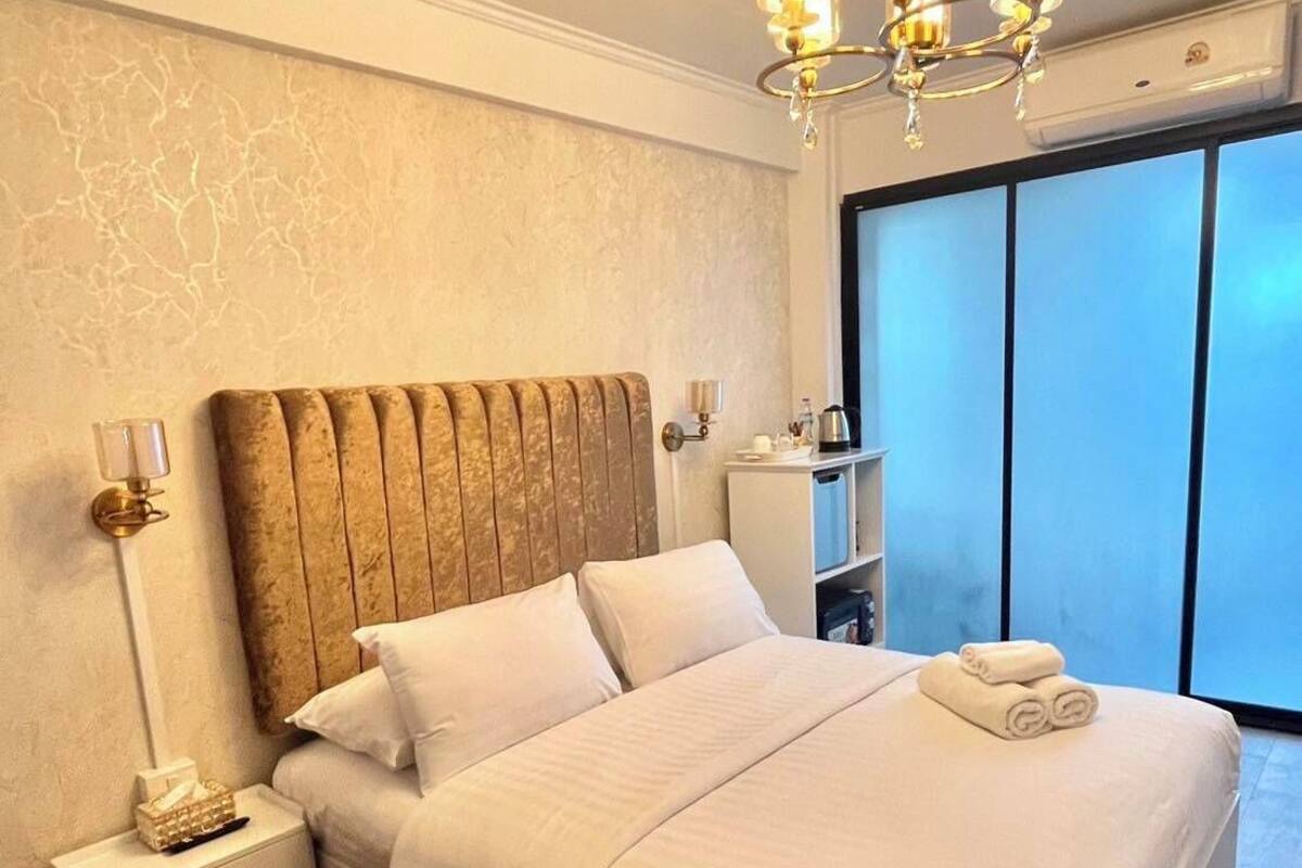 スタジオスイート | 遮光カーテン、WiFi (無料)、客室ごと に異なる装飾、客室ごとに異なるインテリア