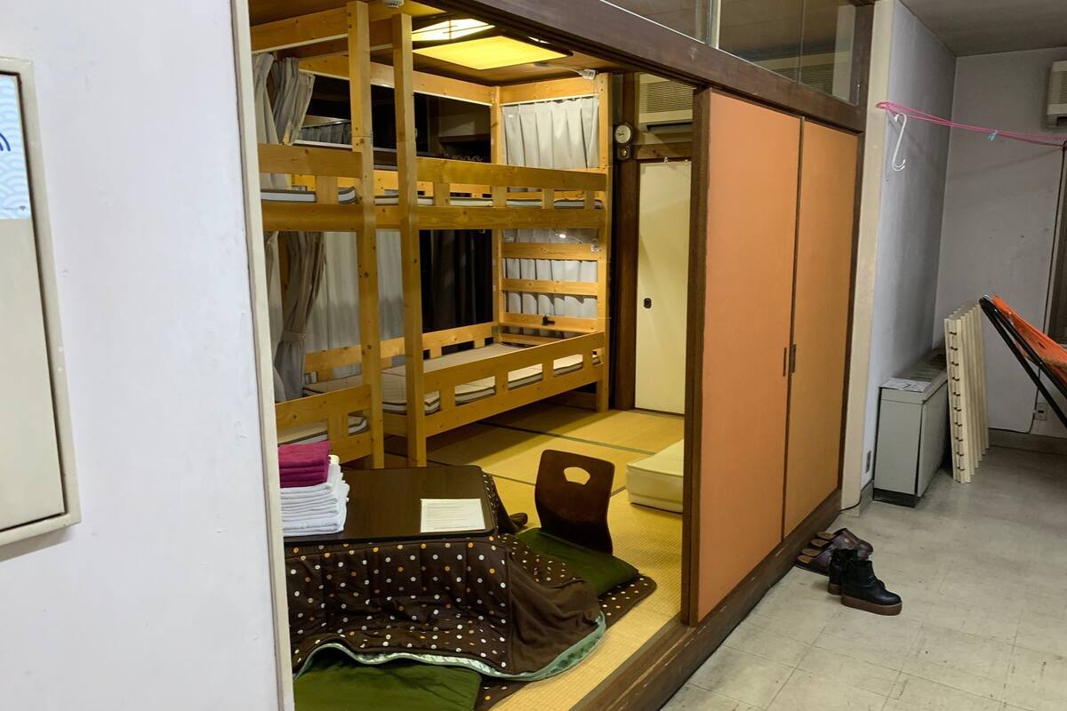 Rollaway beds, free WiFi